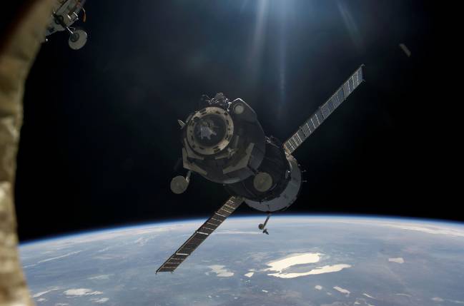 satelite espacio