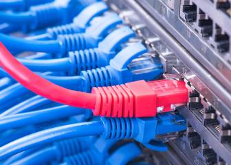 Fibra aérea, la forma de tener Internet en Hospitales de campaña por el Covid-19