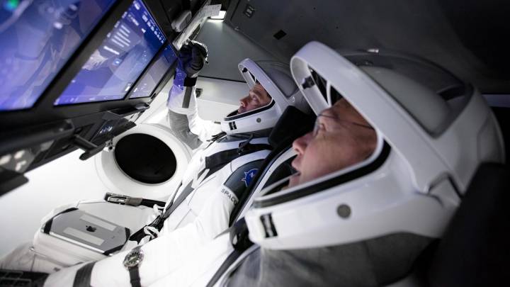spacex tactil