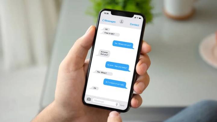 Cómo fijar una conversación en la app Mensajes de iOS 14