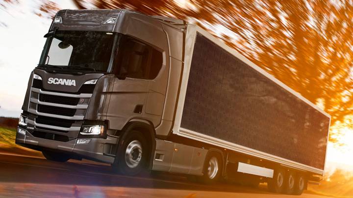 Scania prueba un camión solar para ver cuánto ahorra en combustible
