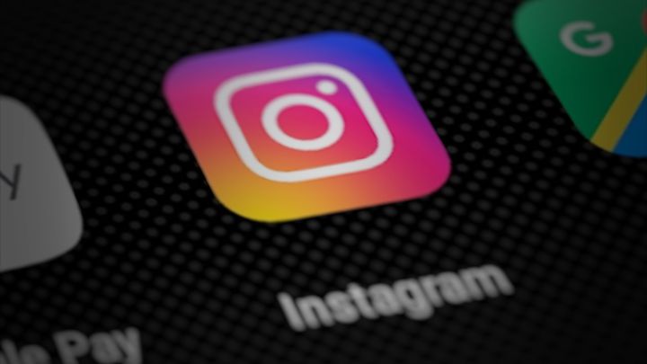 instagram