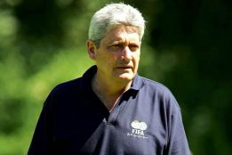 Alberto de la Torre: "No tengo cola que me pisen"