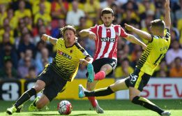 Miguel Layún se quedó en la banca en empate del Watford