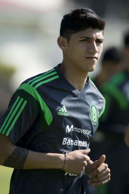 Alan Pulido habría sido engañado por Tigres