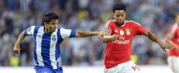 Manchester City insistiría en adquirir al Tecatito Corona