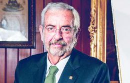 Pumas desea éxito a Luis Graue, nuevo rector de la UNAM