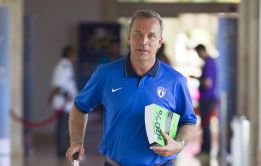 Andrés Fassi: "Que sean ocho extranjeros por equipo"