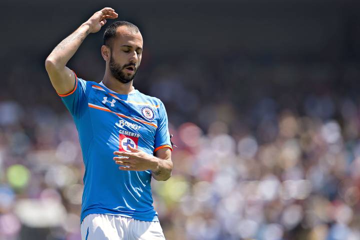 Para Víctor Vázquez, dos años sin liguilla en Cruz Azul, no es crisis