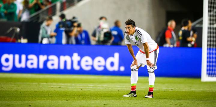 Los seleccionados mexicanos piden disculpas a la afición