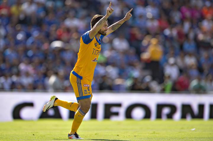Cruzeiro lanza oferta oficial por Rafael Sobis