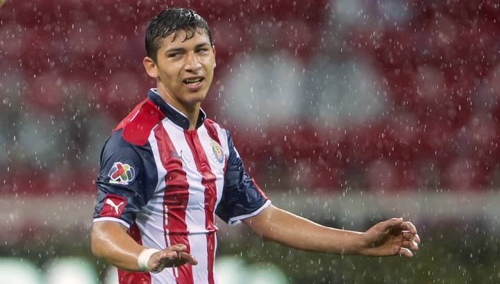 Chivas no levanta ante un Querétaro que sigue invicto