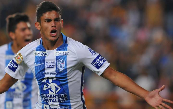 Pachuca golea a Pumas y le quita su invicto en Liga MX