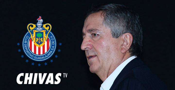 Jorge Vergara arremete contra autoridades por multas hacia Chivas TV