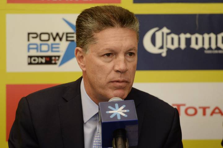 Peláez le pone suspenso y aguarda nuevo técnico del América