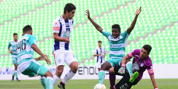 Pachuca y Santos los que más jugadores debutan en el Apertura 2016
