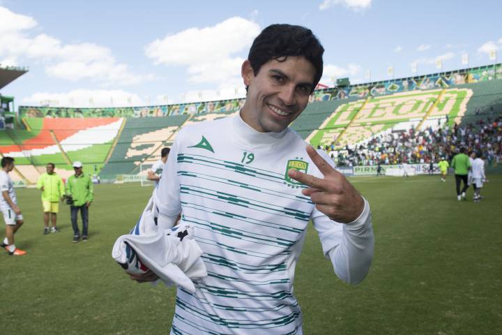 Magallón podría debutar en duelo de Copa ante Boca