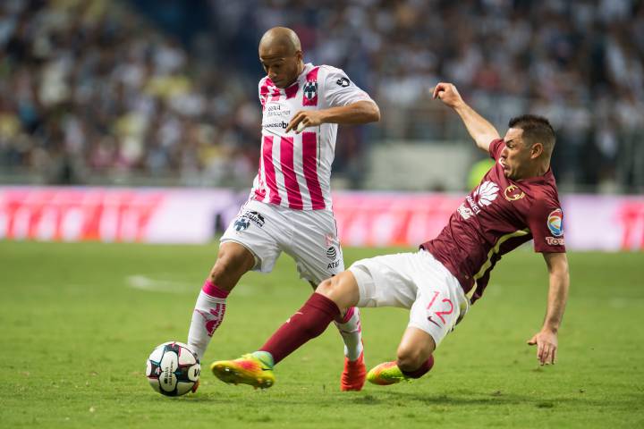 La Volpe mantiene invicto con América tras empate contra Rayados