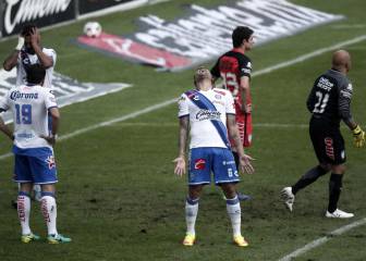 'La Franja' no liquida y Botta rescata a los Tuzos