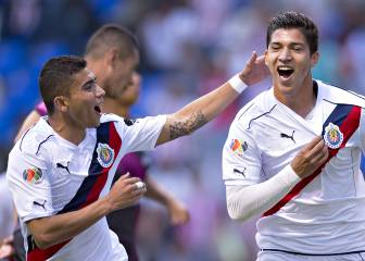 Chivas gana en Puebla y liga su tercera victoria consecutiva