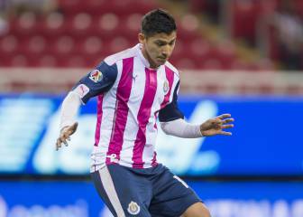 Chivas pierde a Zaldívar para el resto de la temporada regular