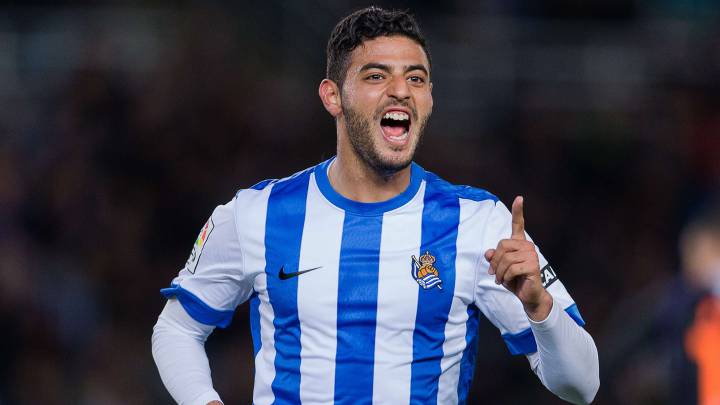 Ya nació Romeo, el primer hijo de Carlos Vela