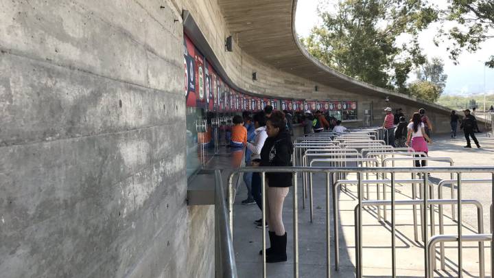 Precios de locura en reventa cibernética para el Chivas vs América