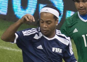 Ronaldinho está disponible para reforzar a Chapecoense
