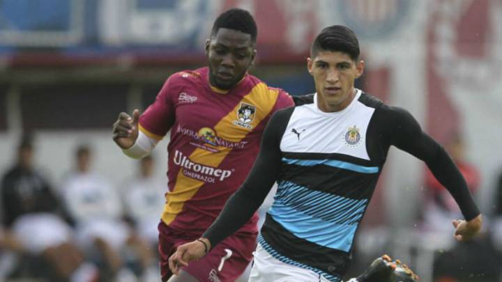 Chivas gana 9-0: Triplete de Pulido y se estrena Pizarro