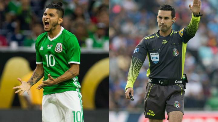 'Tecatito' y árbitro César Ramos, destacados en CONCACAF