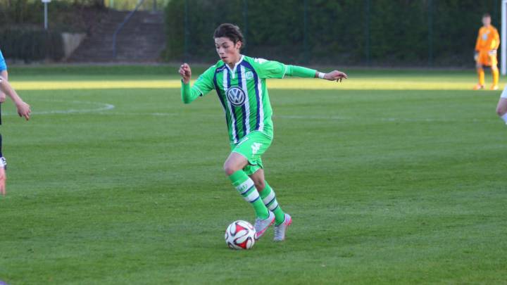 Selección Mexicana observa a joven del Wolfsburgo. Adrian Goransch, mexicano en divisiones inferiores del Wolfsburg alemán, sería seguido por emisarios de la Selección Mexicana.