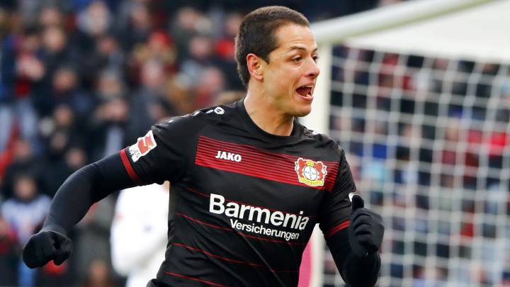 Chicharito alza la voz en contra del muro de Donald Trump