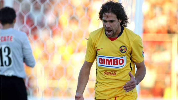 ¿Qué fue de Pocho Insúa? El volante argentino, ex de América, Necaxa y la selección argentina se retiró el verano pasado en el club de sus amores, Argentinos Juniors