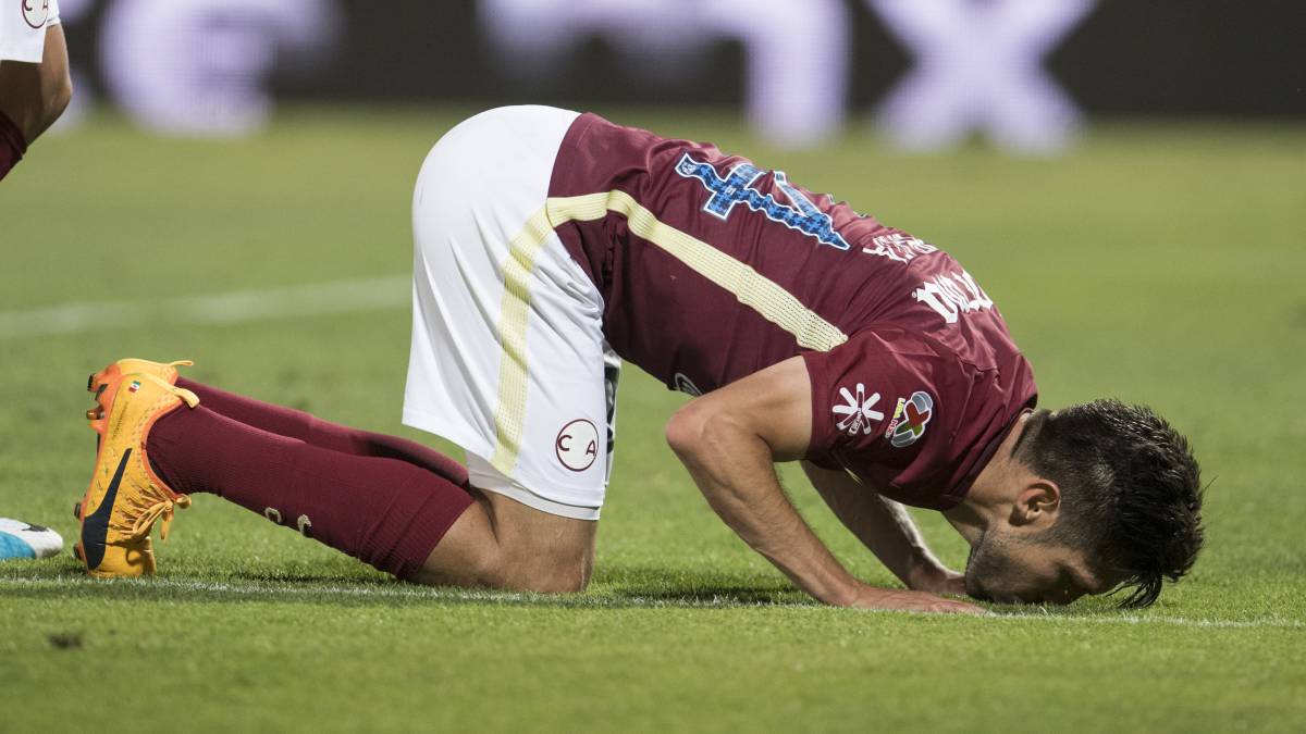 El Santos despluma a las Águilas en el último minuto