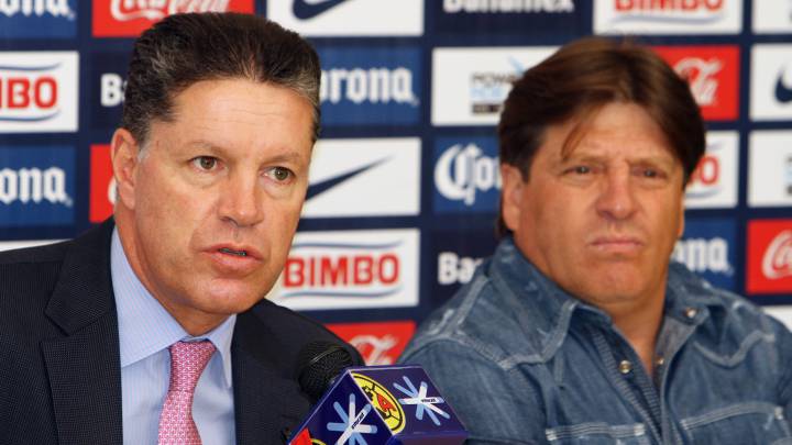 Miguel 'Piojo' Herrera: “Ricardo Peláez dejó la vara altísima en América”. El estratega mexicano dio su parece y no descarta escuchar ofertas de Las Águilas