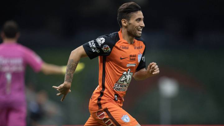 Jonathan Urretaviscaya