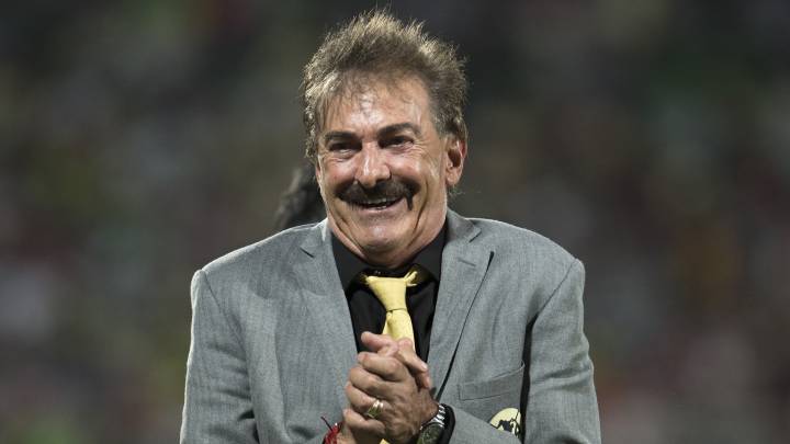 Ricardo La Volpe deja fuera del XI ideal de la Selección Mexicana a Hugo Sánchez, Cuauhtémoc Blanco, Jared Borgetti y Javier 'Chicharito' Hernández.