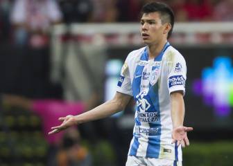 El PSV mejora la oferta del Celta de Vigo por Hirving Lozano