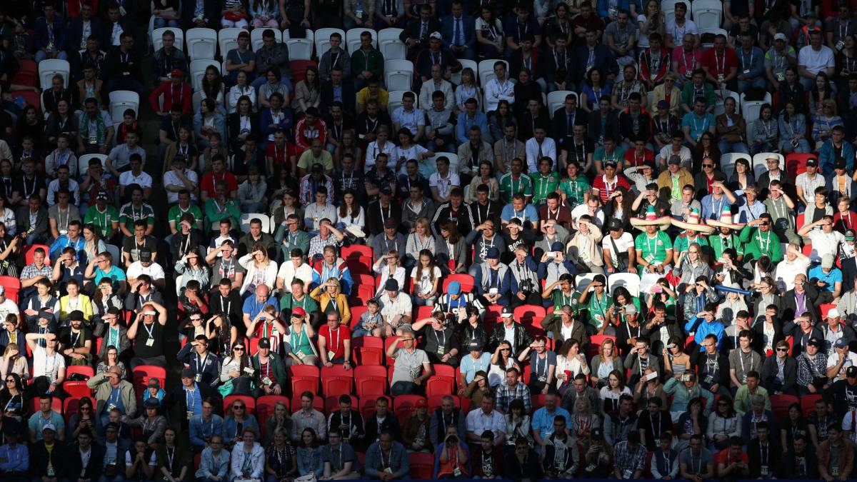 FIFA advierte otra vez a México sobre grito homofóbico FIFA advierte otra vez a México sobre grito homofóbico