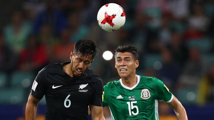 Héctor Moreno salió al 68'; entró Rafael Márquez en su lugar