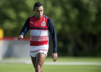 'Aris': “Queremos que Chivas levante más trofeos”