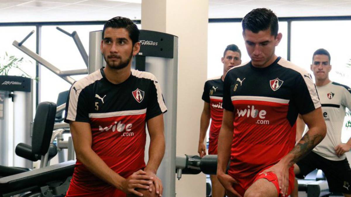 Atlas vence a Chivas en duelo de preparación Atlas vence a Chivas en duelo de preparación