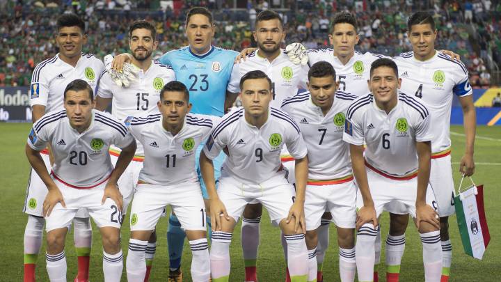 México sólo rotó a cuatro elementos ante Jamaica. La Selección Mexicana realizó algunas modificaciones en su 11 inicial, a diferencia del anterior.