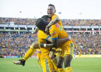 Tigres de Eduardo Vargas humilla a Puebla en el debut