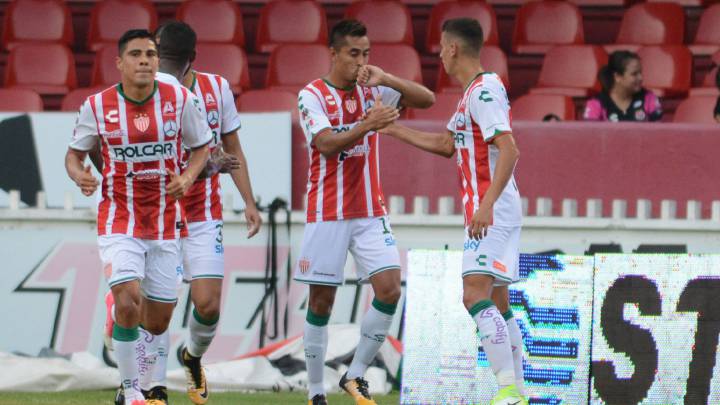 Ambriz sonríe: Necaxa liquidó en 20 minutos al Veracruz