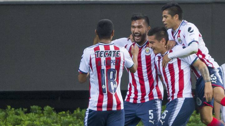 Chivas consigue su primera victoria de la temporada en Copa MX. El Guadalajara titubeó por momentos, pero al final, le da la vuelta al marcador.