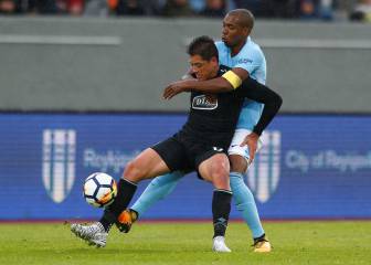 Manchester City golea al West Ham de Chicharito