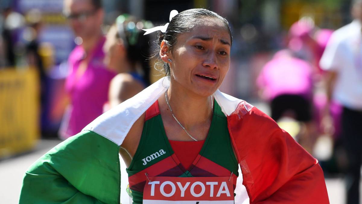 Pizarro alentó a Kimbrely García cuando competía en el Mundial de Atletismo Pizarro alentó a Kimbrely García cuando competía en el Mundial de Atletismo