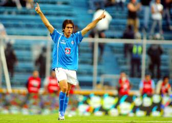 ‘Chelito’: “Me gustaría retirarme y festejar un título con Cruz Azul”