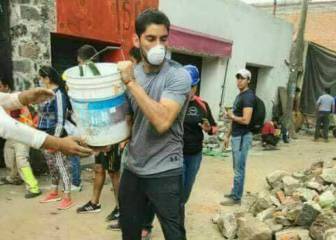 11 momentos de deportistas ayudando a víctimas del sismo
